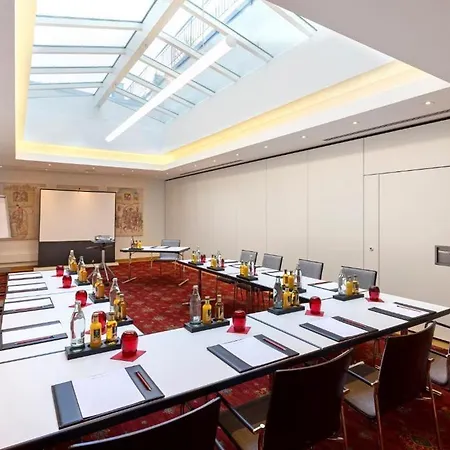 Halm Hotel 4*